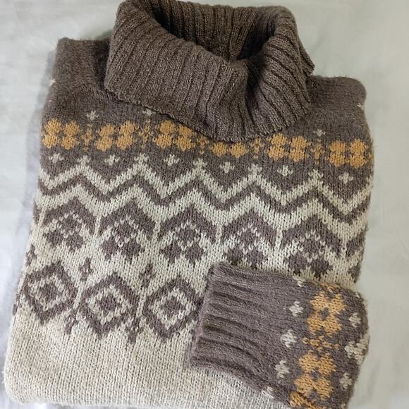 Becool Women's Fair Isle  M/L Cream/Taupe Cowl Neck Ski Style Tunic Sweater - Picture 3 of 12